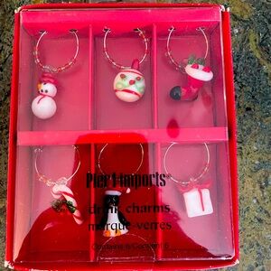 Pier One Christmas time drink charms